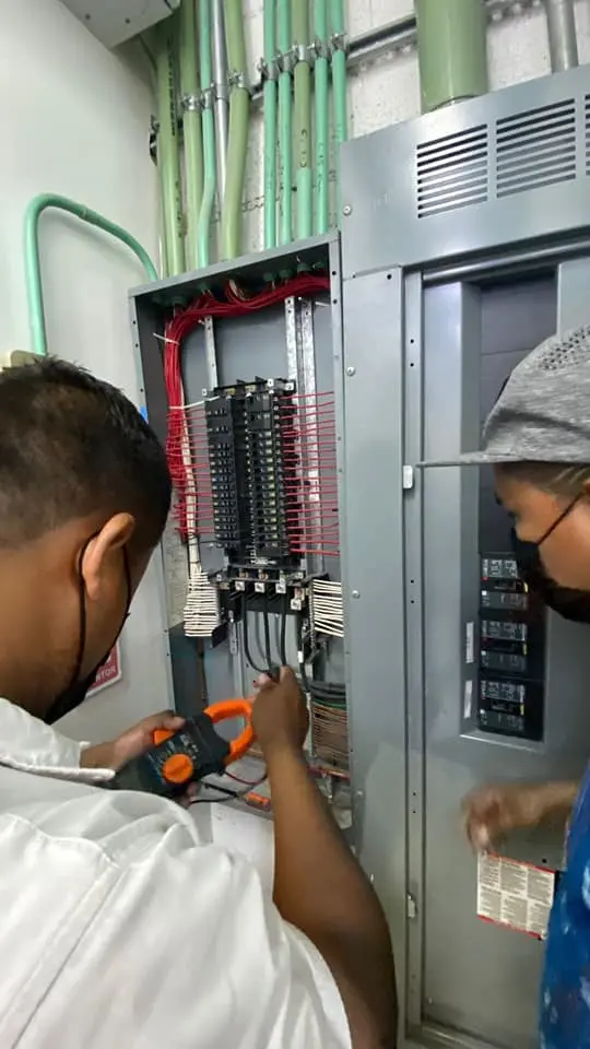 Instalación de contactos Aguascalientes